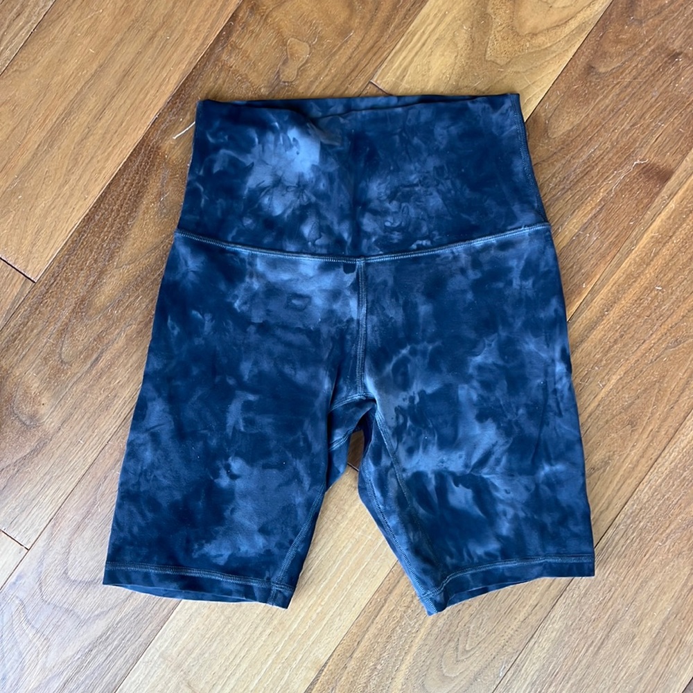Lululemon Align Shorts 8”